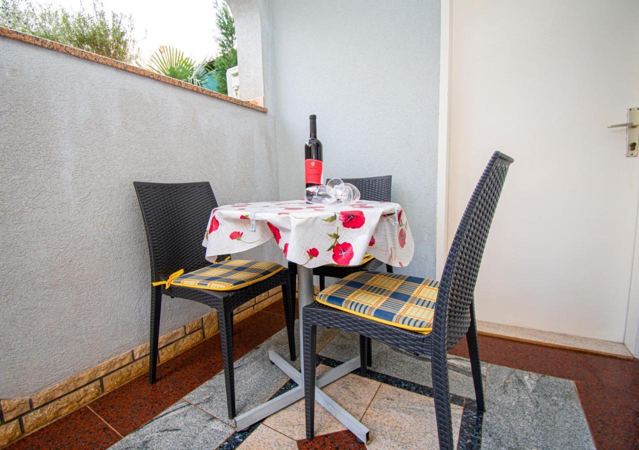 Apartments Prodan Porec Exterior photo