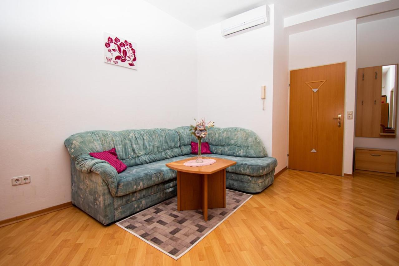 Apartments Prodan Porec Exterior photo