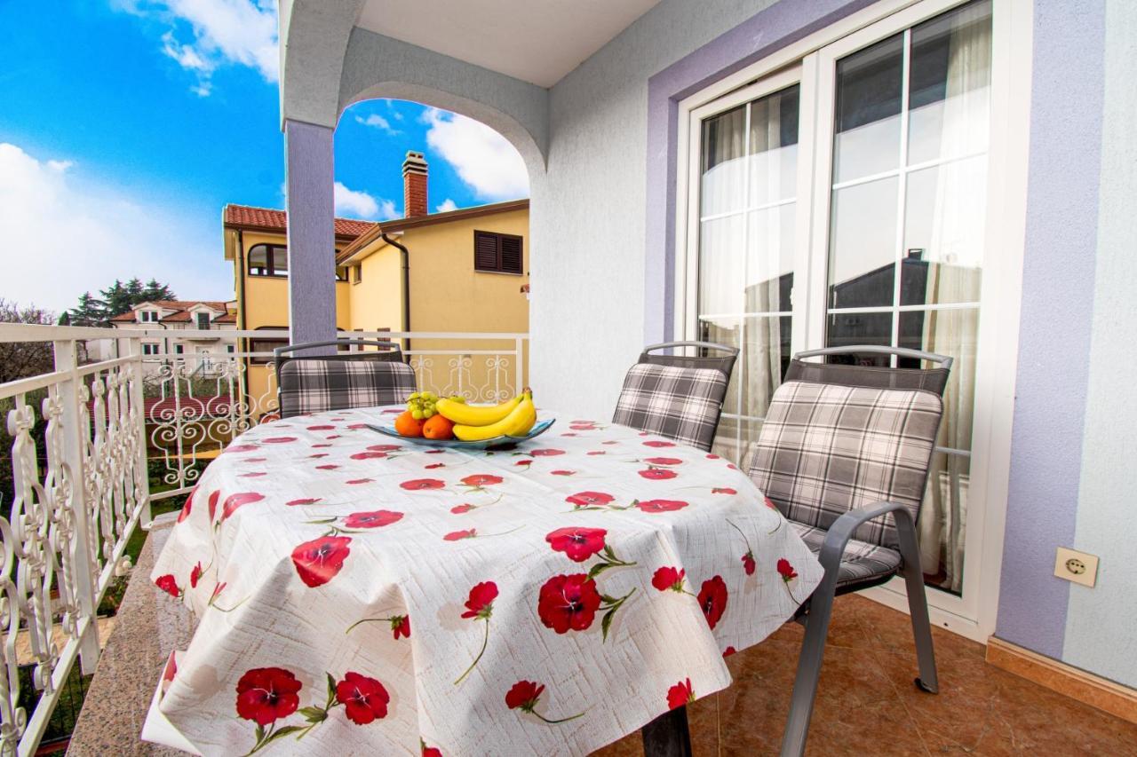 Apartments Prodan Porec Exterior photo