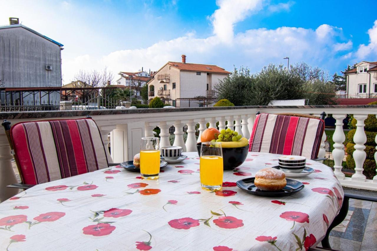 Apartments Prodan Porec Exterior photo