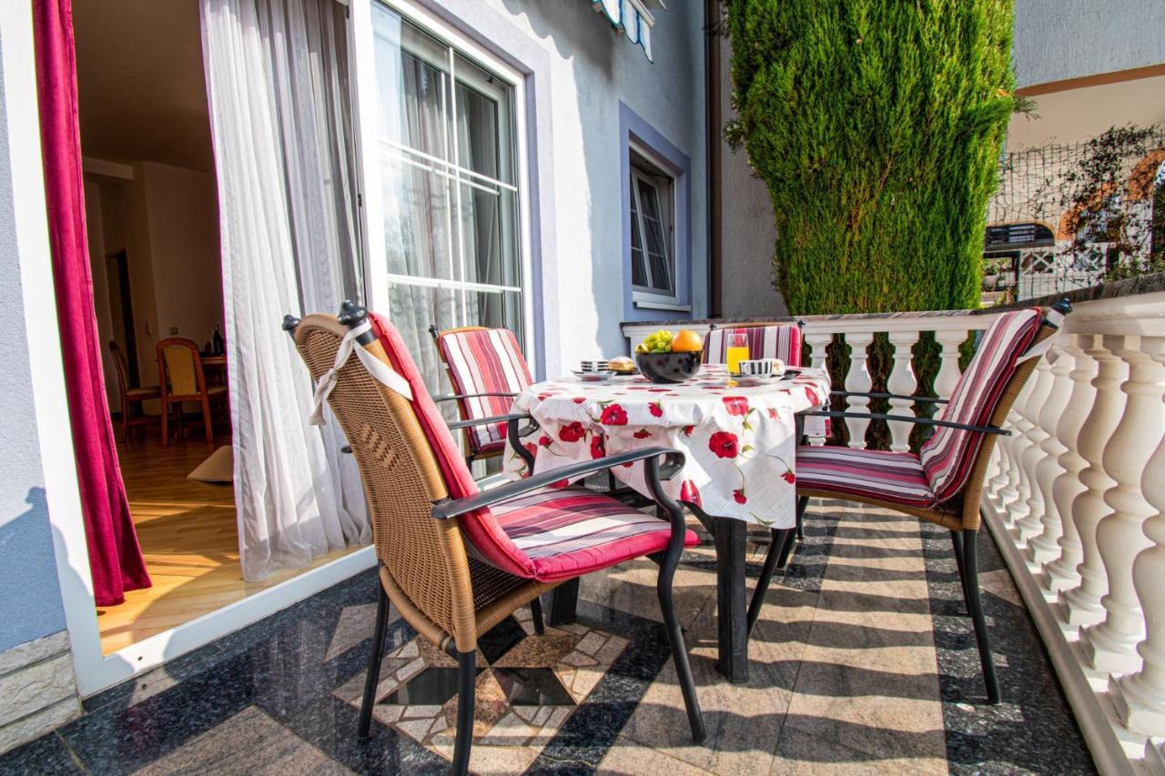 Apartments Prodan Porec Exterior photo