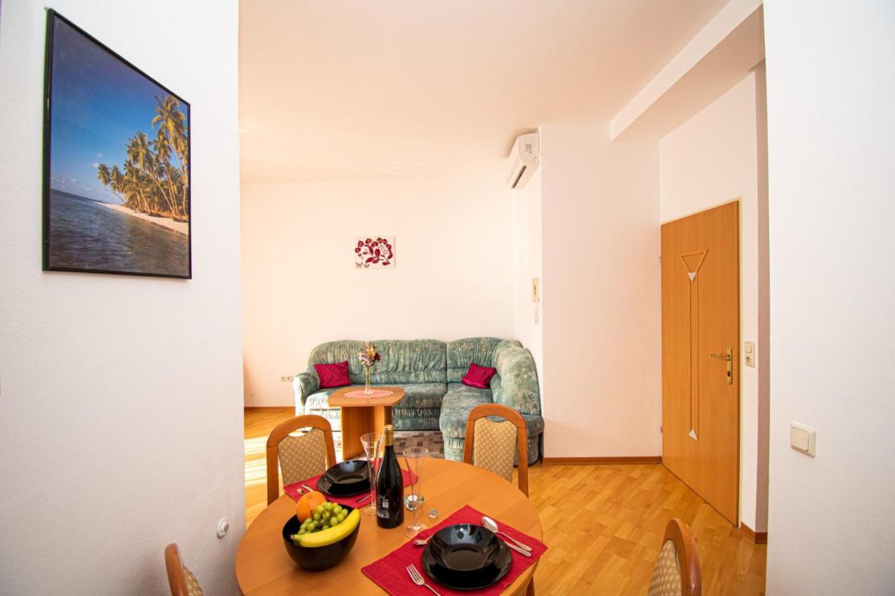 Apartments Prodan Porec Exterior photo
